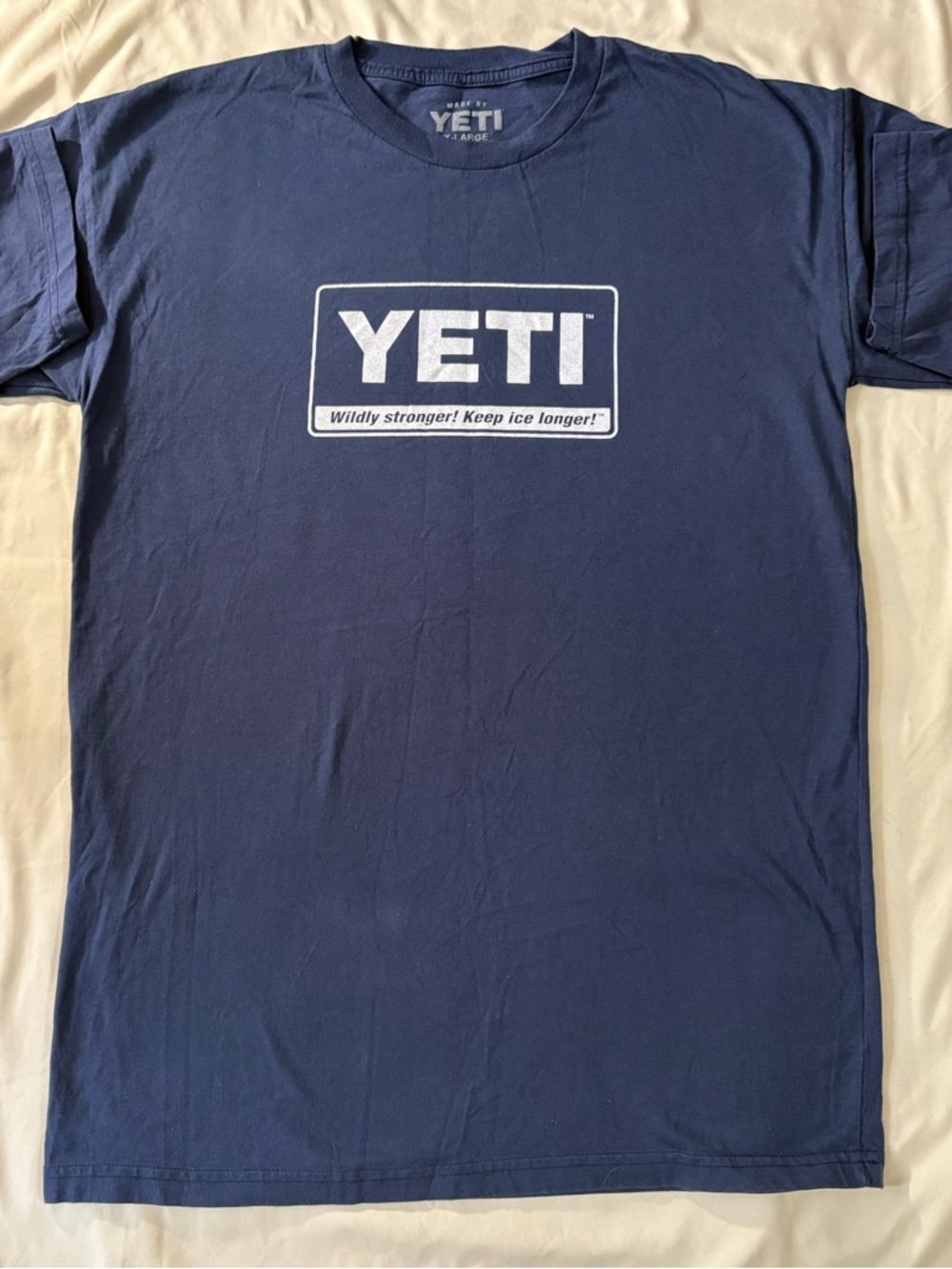 Yeti Navy Blue Short Sleeve Logo Tee NWOT